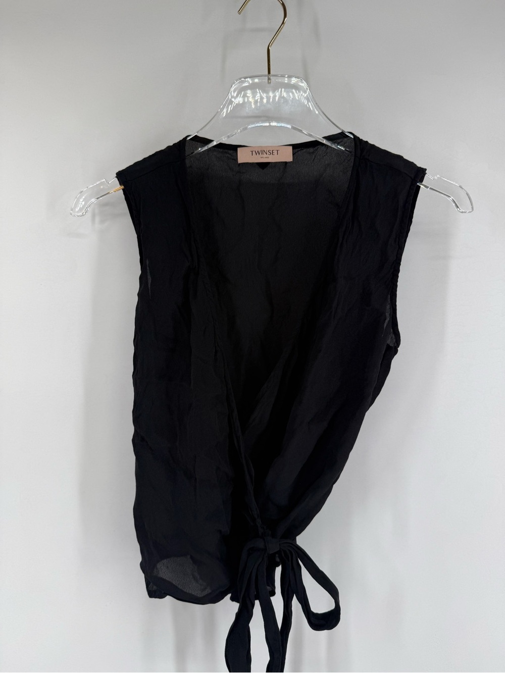 Twin set sheet black sleeveless wrap top size 44 -‎ large